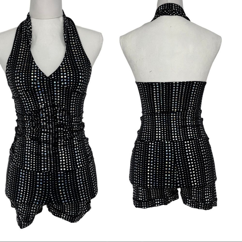 Kelle dance costume